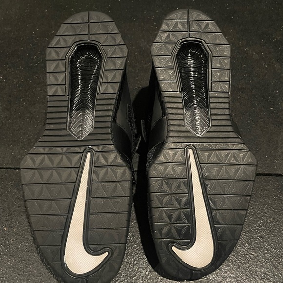 Men’s Nike Romaleo 4 - Picture 4 of 9